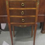 582 8366 CHEST OF DRAWERS